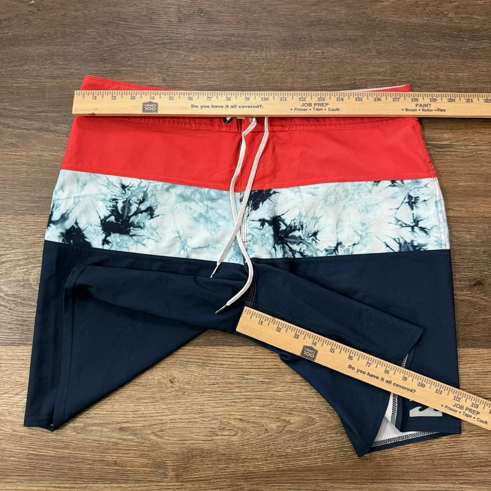 Billabong Platinum X Boardshorts Multi Striped‎ Men's Sz 34 Surfer Beach Tribong